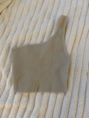 Aritzia Babaton One-Shoulder Ribbed Crop Top in Taupe xs